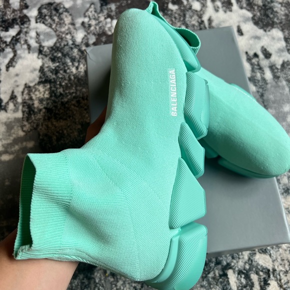 Brand new Balenciaga runners 2.0 - Picture 5 of 7